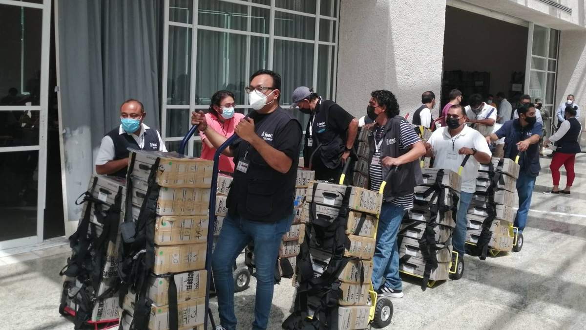 Traslado de la paquetería electoral