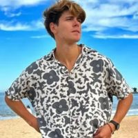 Bombazo: la exhermanita con la que se habría besado Marcos Ginocchio y no es Julieta Poggio