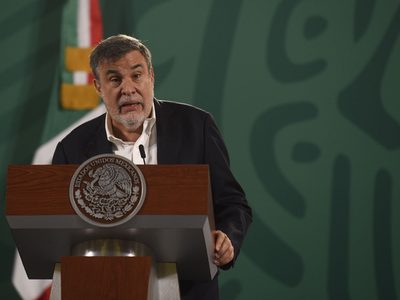 Ministro Arturo Zaldívar agradece apoyo de Scherer Ibarra a la reforma judicial