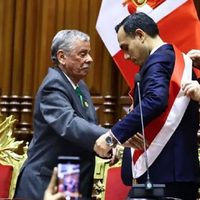 Crisis en Perú: desplazaron a Boluarte y José Jerí asume como interino