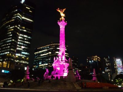 Gobierno de la CDMX celebró que desecharan litigio de Sandra Cuevas por Ángel de la Independencia