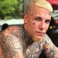 Con nuevo look: Álex Caniggia reapareció en las redes para mostrar su nueva imagen
