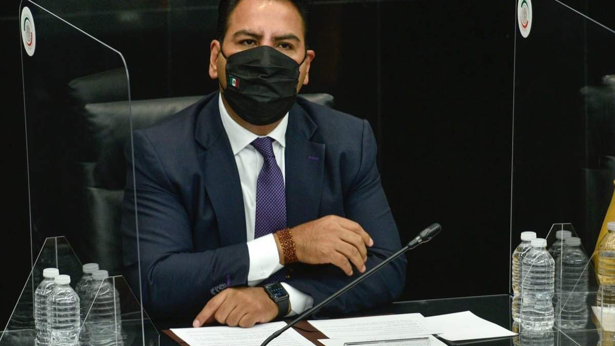 El presidente del Senado, Eduardo Ramírez
