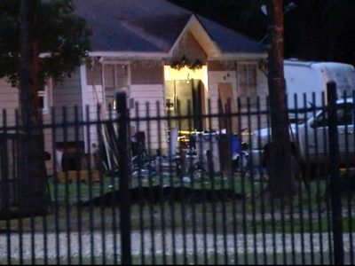 Mueren cuatro personas, entre ellos un policía y el agresor, en incidente en Texas