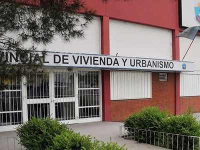 Fallo en Neuquén: ordenan a una empleada estatal devolver 4 millones que recibió por error