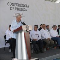 Cártel tiene acuerdos con pobladores de la Selva Lacandona para poner narcopistas: AMLO