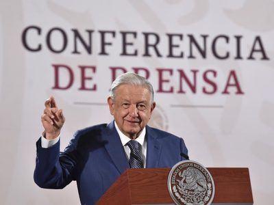 Feminismo silencioso de Beatriz Gutiérrez Müller “es un buen libro": AMLO
