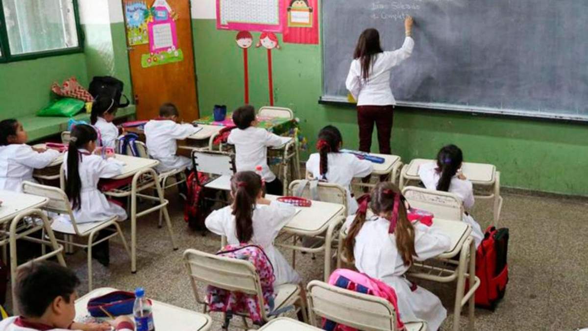 Clases presenciales. Fuente: (Twitter)