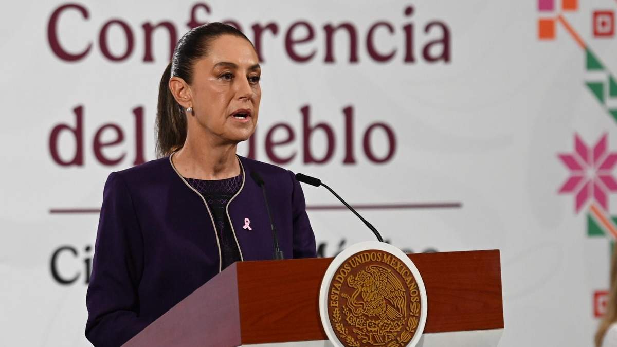 La presidenta Claudia Sheinbaum en la conferencia matutina de Palacio Nacional, el martes 21 de octubre de 2025