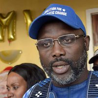George Weah, exfutbolista estrella, gana elecciones presidenciales en Liberia