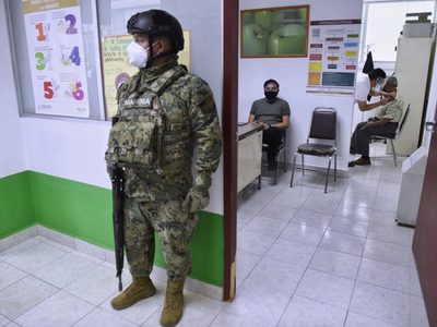 Mueren mil 75 más por covid-19 y México ya rebasa los 177 mil decesos