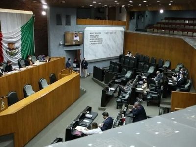 Presenta Congreso de NL su lista de finalistas para interino