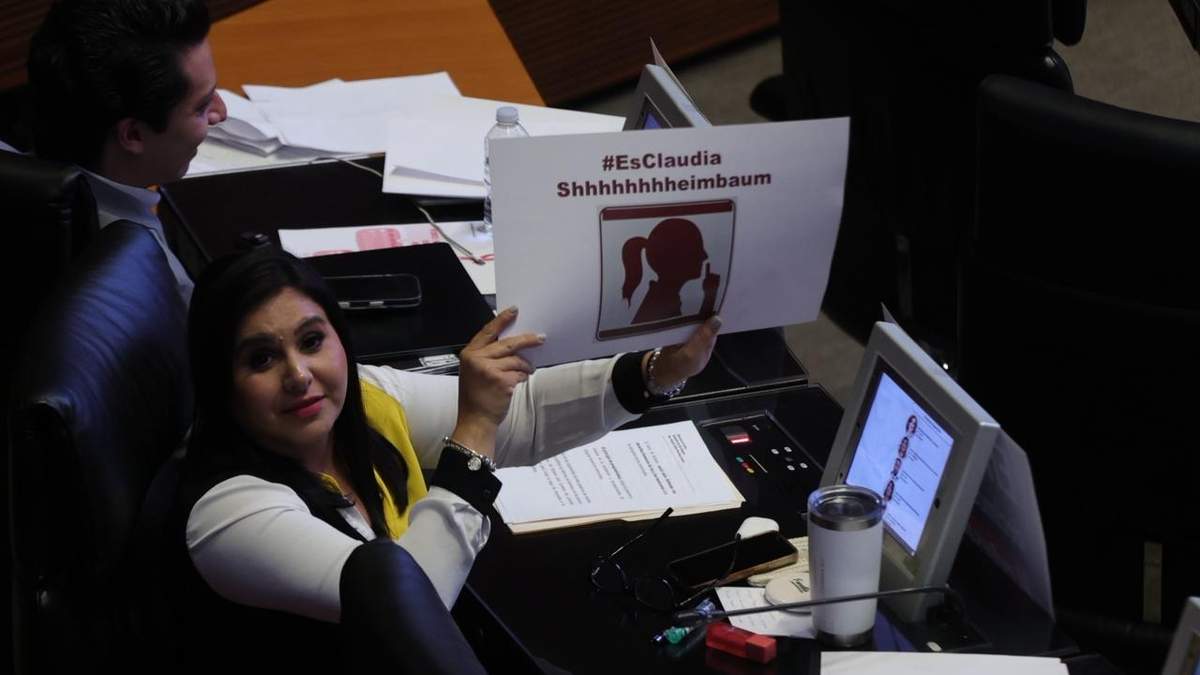 La senadora panista Mayuli Latifa Martínez