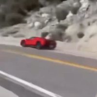 Así fue el choque del Ferrari en el que murió Vince Zampella, creador de Call of Duty (Video)