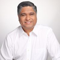 Víctor Fuentes regresa al Senado tras renunciar a candidatura en Monterrey