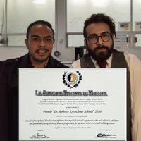 Premian a universitarios por estudios sobre pruebas de sangre a pacientes con cáncer de pulmón