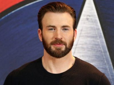 Entrá a la nota y descubrí cómo dejó Chris Evans a su mascota después de... ¿un corte de pelo?