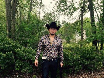 Beto Quintanilla Jr. denuncia extorsión telefónica por presunto miembro del Cártel del Golfo