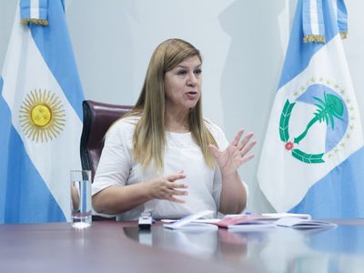 Escándalo en la Legislatura: Gloria Ruiz explicó que la polémica compra de bombones fue para regalar a las madres legislativas