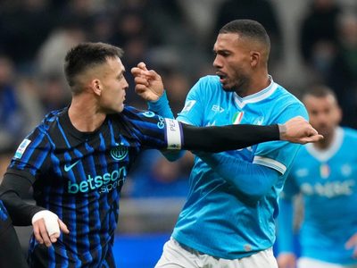 Empate 2-2 entre el Inter de Milán y Napoli deja abierta la carrera por el título de la Serie A