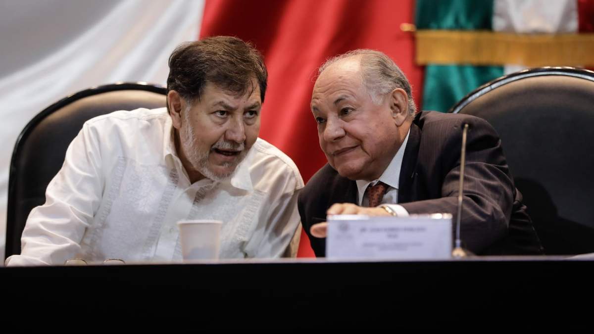 Gerardo Fernández Noroña, del PT, y Juan Ramiro Robledo, de Morena, durante la sesión