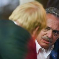 Cuestión Malvinas: Fernández advirtió a Johnson que no habría avance sin discusión