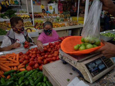 Trump ahora va contra el tomate mexicano: EU alista arancel del 20.91%