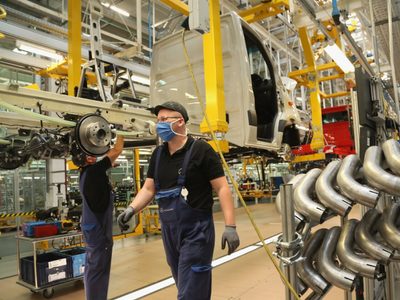 La UIA criticó el “peso impositivo” en el sector formal de la economía