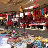 Advierten sobre venta de medicamentos ilegales para bajar de peso en tianguis de la CDMX