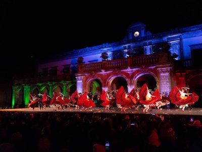 El Ballet de Amalia Hernández cierra su celebración de 70 años con "Navidades en México"