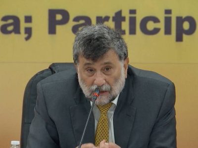 Exrector de la UNAM convoca a rechazar la Reforma Eléctrica de AMLO
