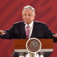 Guardias privados que cuidaban instalaciones federales estaban vinculados a políticos: AMLO