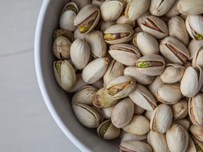 No gastes en la dietética: cómo cultivar tu propio árbol de pistachos