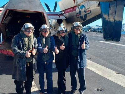 Milei participará de ejercicios navales tras la llegada del portaviones USS Nimitz a Mar del Plata