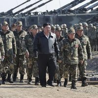 Rusia desplegará tropas norcoreanas en zonas de combate el 27 y 28 de octubre: Zelenski