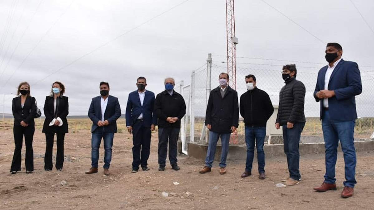 Inauguración de la antena receptora. Fuente: (Twitter)