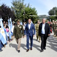 El gobernador Omar Gutierréz presidió los festejos por el 137º aniversario de Junín de los Andes