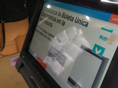 El Observatorio Electoral aseguró que se tardó más en votar con la Boleta Única Electrónica