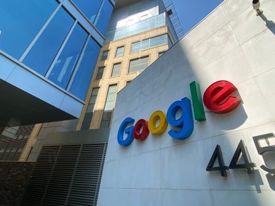 Google admite grabar audio ocasionalmente sin que usuarios lo sepan