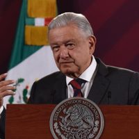 AMLO acusa al Pentágono de espiar a su gobierno; protegerá información de Sedena y Semar