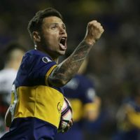 El mensaje de Mauro Zárate tras confirmar su continuidad en Boca