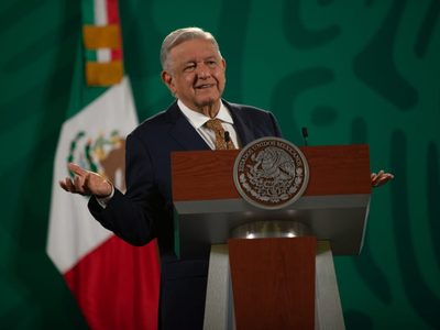 Existe "una campaña de desprestigio" sobre el regreso presencial a clases: AMLO