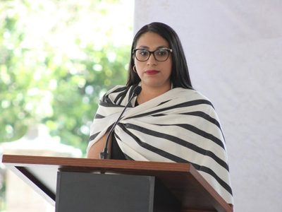 Privan de la libertad a alcaldesa de Tenancingo y a jefe policial de Luvianos