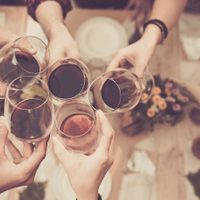 Día del Amigo: enterate qué localidades permitirán los festejos y reuniones sociales
