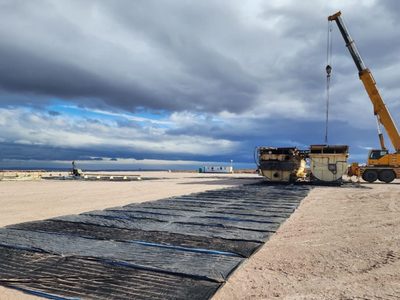 Neuquén eliminó normativas clave sobre contención de derrames y genera críticas en el sector