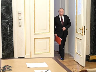 Putin aplaude el "impecable servicio" de las fuerzas rusas durante la operación especial en Ucrania