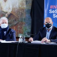 Santa Fe suspendió las actividades no esenciales en 5 ciudades