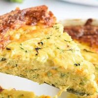 Tarta de choclo y zapallitos: una delicia que vas a querer hacer para resolver el almuerzo o cena