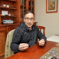 El diputado Agustín Domingo desea quitarle a Nación las empresas Edenor y Edesur