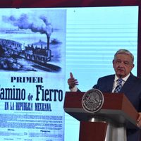 AMLO anuncia decreto para regresar tren de pasajeros: "No es expropiación"